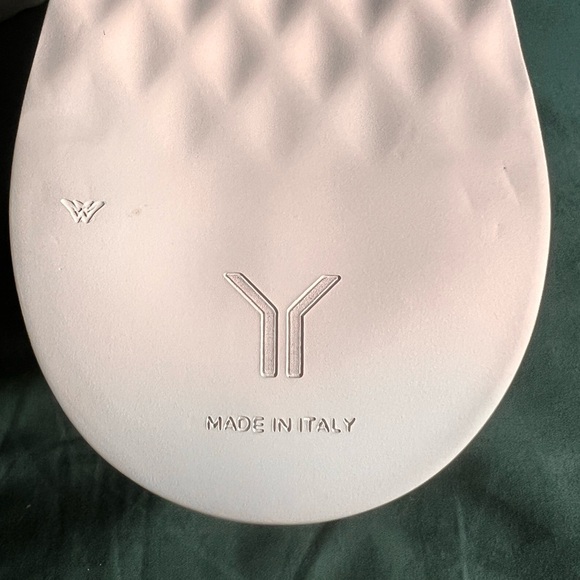 Culture Of Brave “Courage Series” Unisex Italian Sneakers 🦘 Leather - Picture 11 of 15